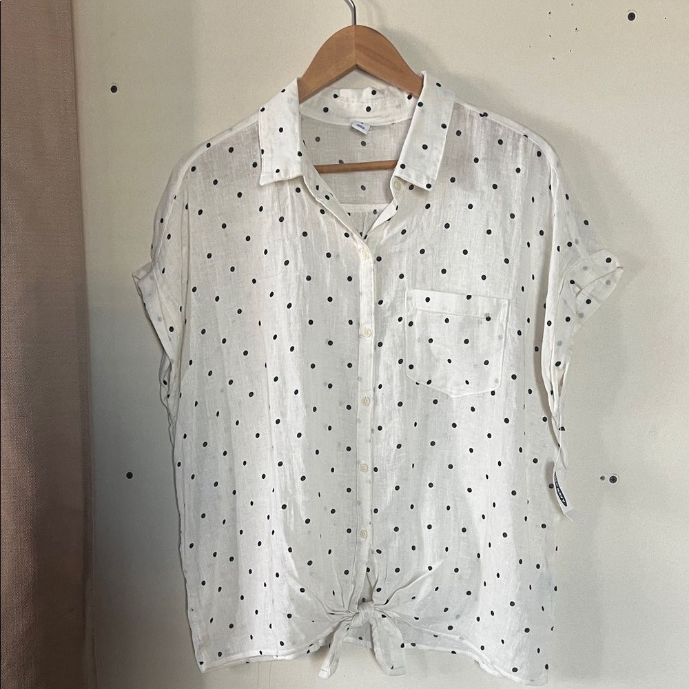 Old Navy White Button-Down Polka Dot Tie Front Shirt
